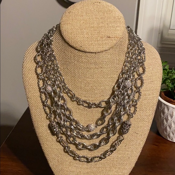 Chloe and Isabel Heirloom Pave’ - Picture 7 of 8